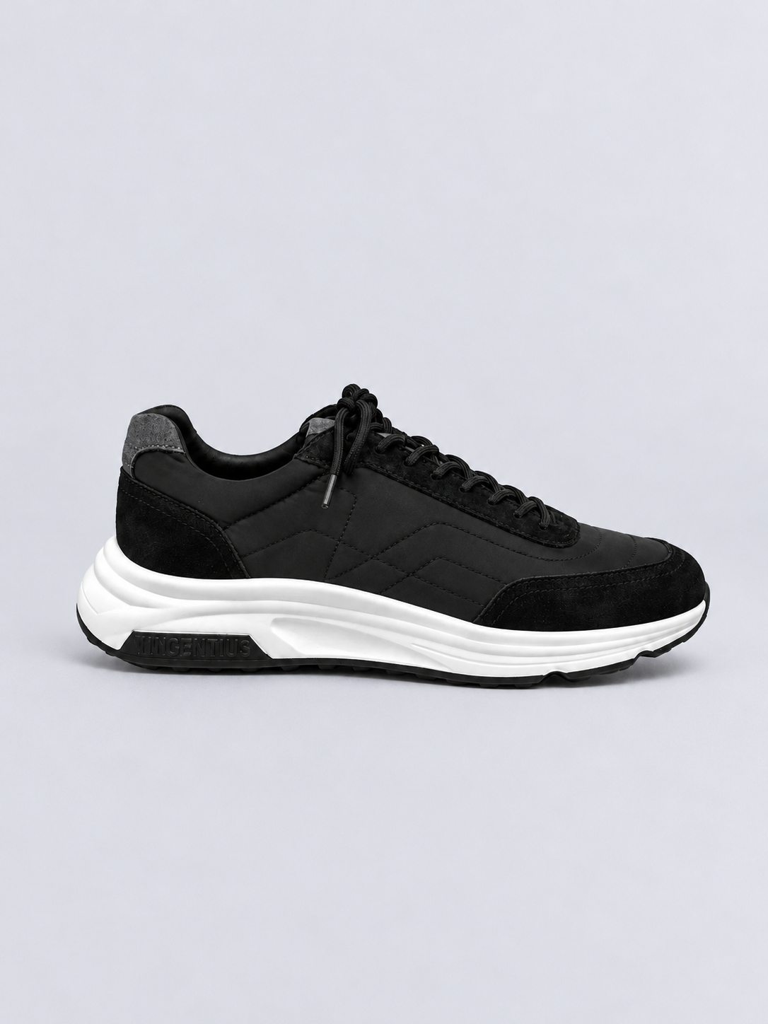 APEX TRAINER - BLACK